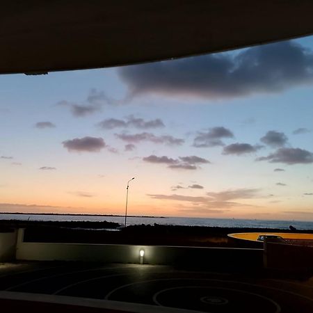 Armareaoverseassuites 1 フィウミチーノ エクステリア 写真