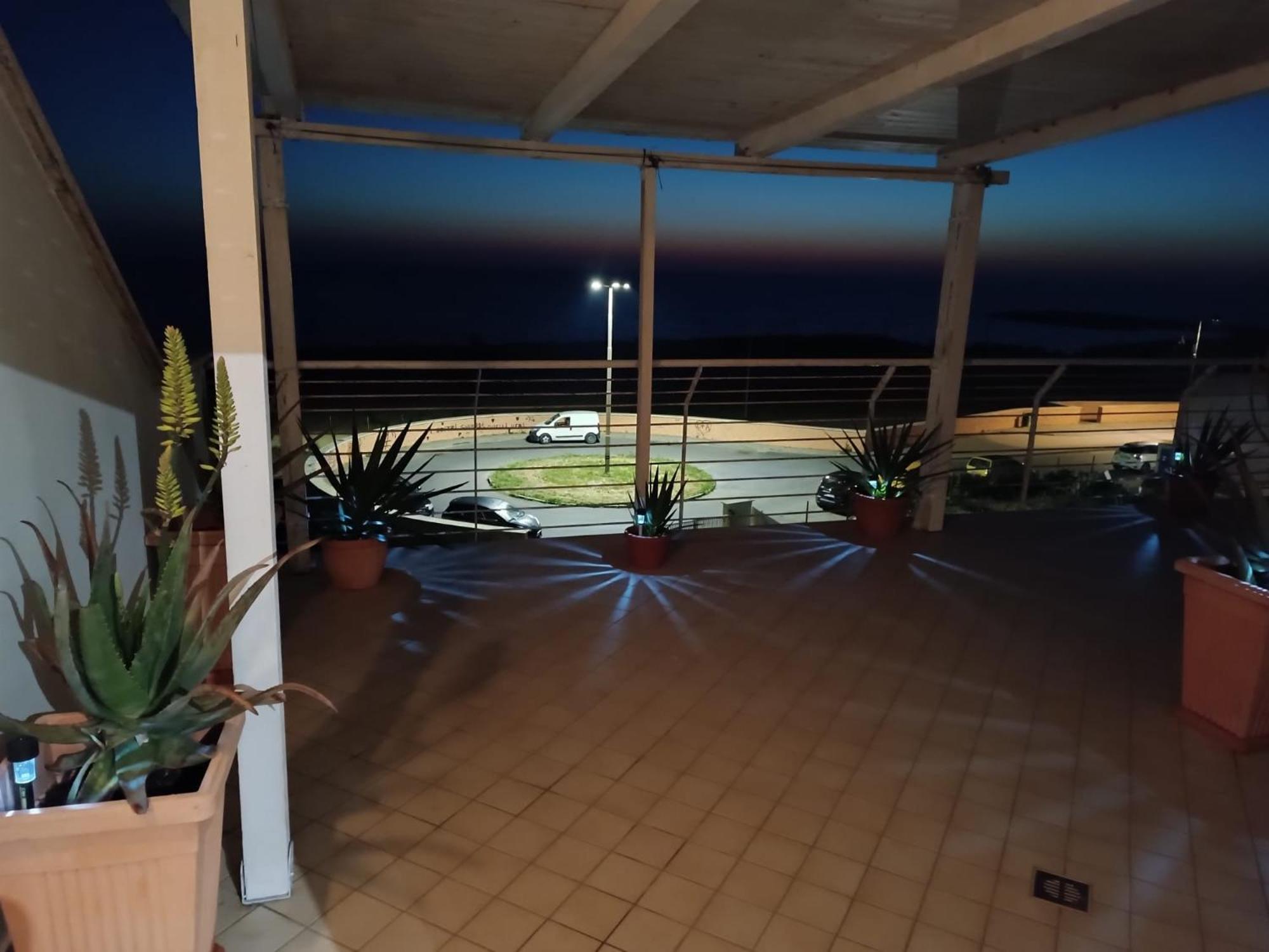 Armareaoverseassuites 1 フィウミチーノ エクステリア 写真