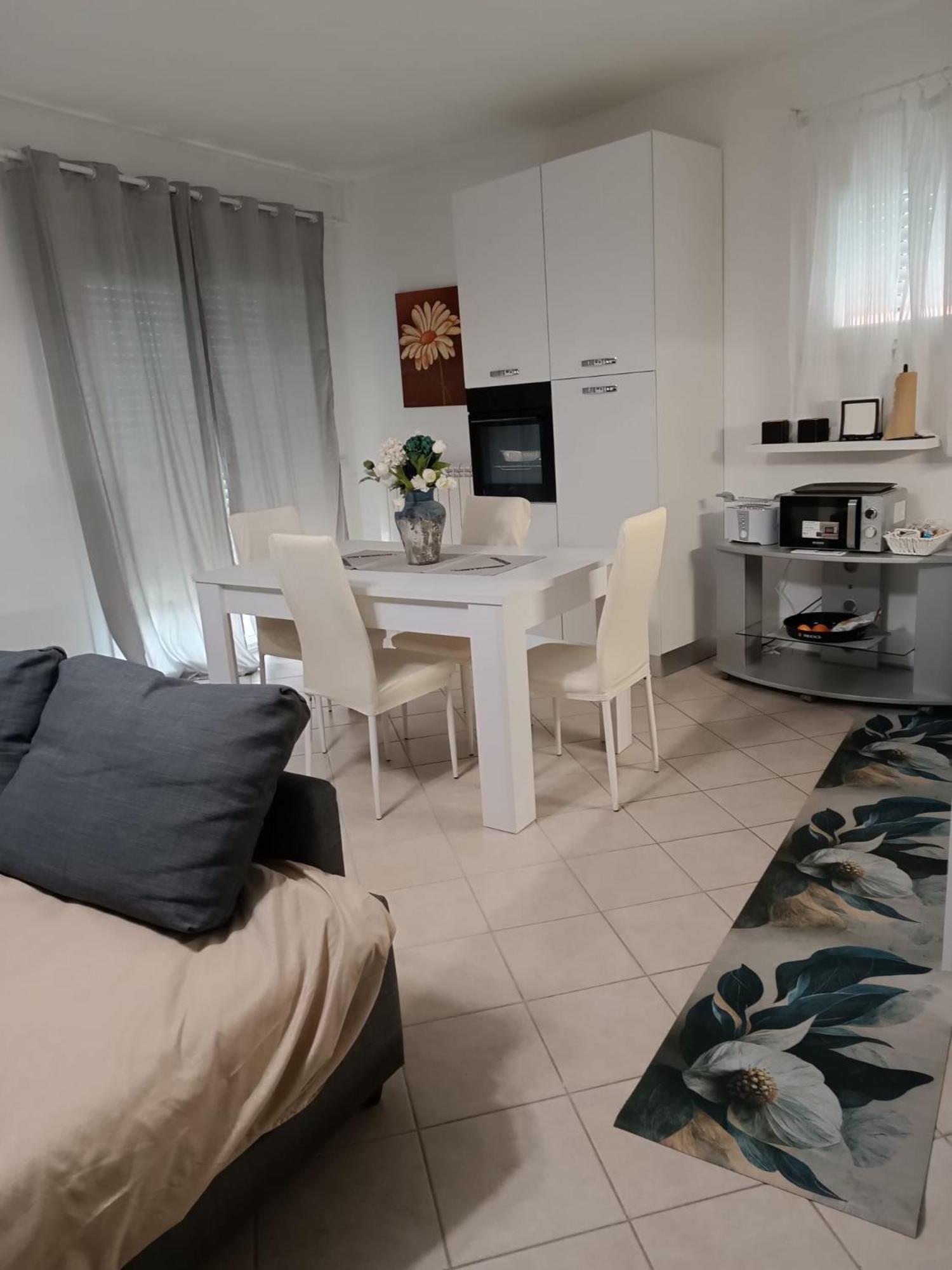 Armareaoverseassuites 1 フィウミチーノ エクステリア 写真