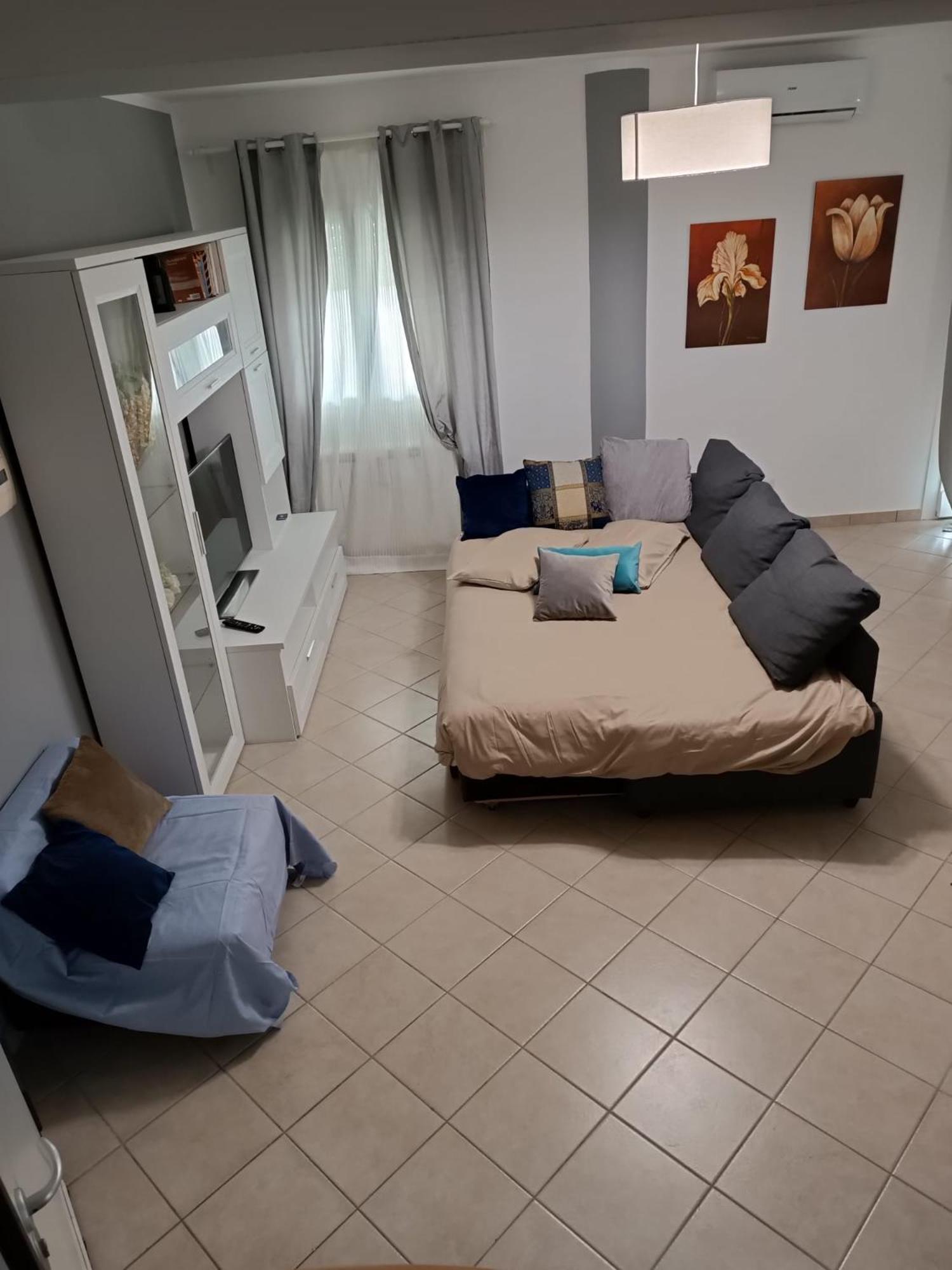 Armareaoverseassuites 1 フィウミチーノ エクステリア 写真