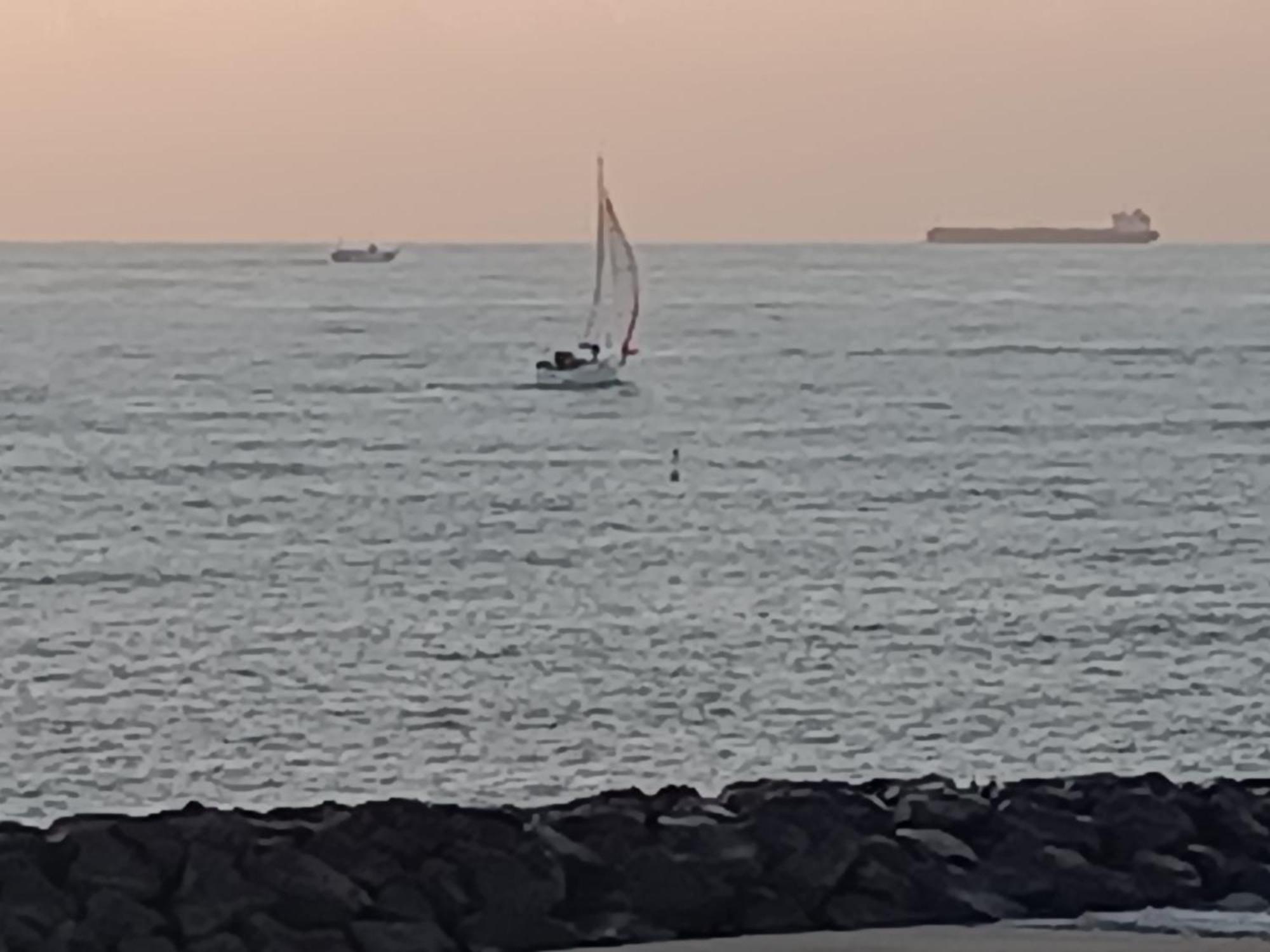 Armareaoverseassuites 1 フィウミチーノ エクステリア 写真